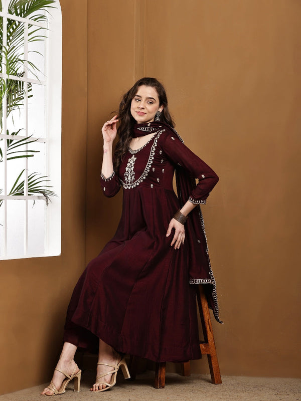 Elegant Embroidered Kurta Set with Dupatta